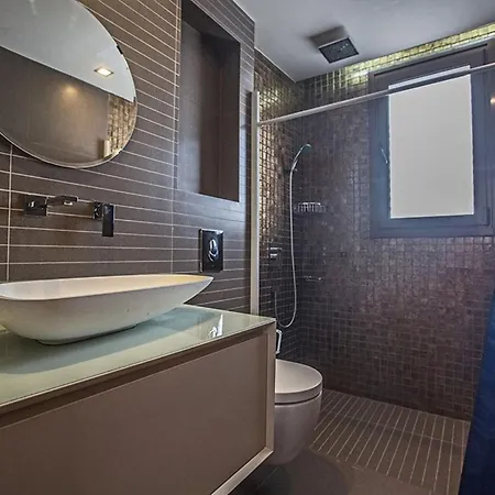 Petreris Dyo - Lovely 3 Bedroom With Pool Villa Ayía Nápa