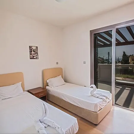 빌라 Petreris Dyo - Lovely 3 Bedroom With Pool 아이아 나파