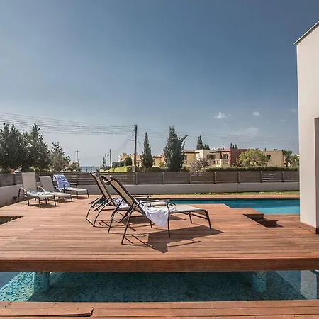 Petreris Dyo - Lovely 3 Bedroom With Pool 빌라 아이아 나파